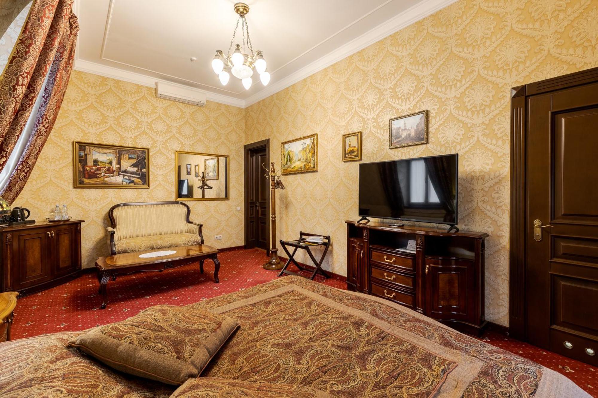 Luxury Boutique Andreevskiy Lviv Buitenkant foto