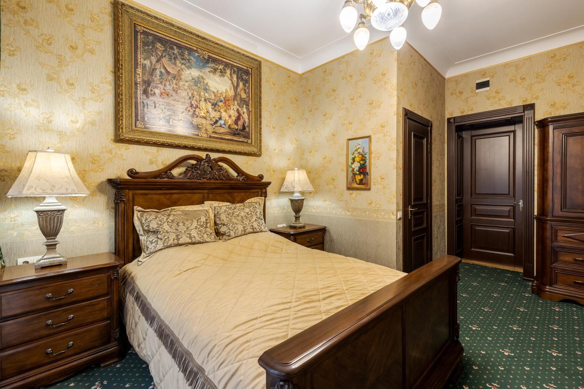 Luxury Boutique Andreevskiy Lviv Buitenkant foto
