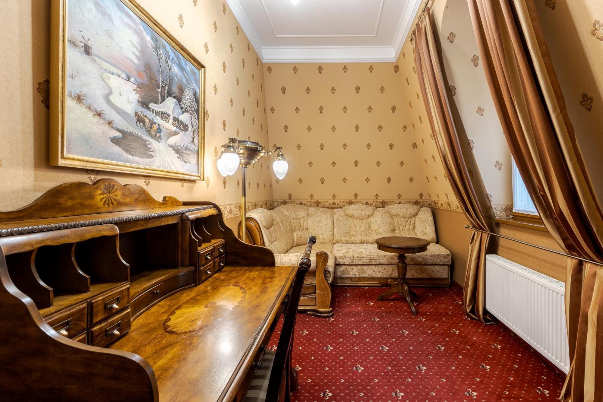 Luxury Boutique Andreevskiy Lviv Buitenkant foto