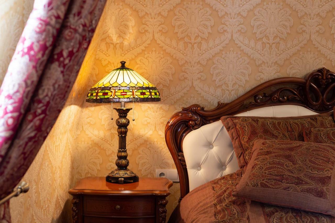 Luxury Boutique Andreevskiy Lviv Buitenkant foto
